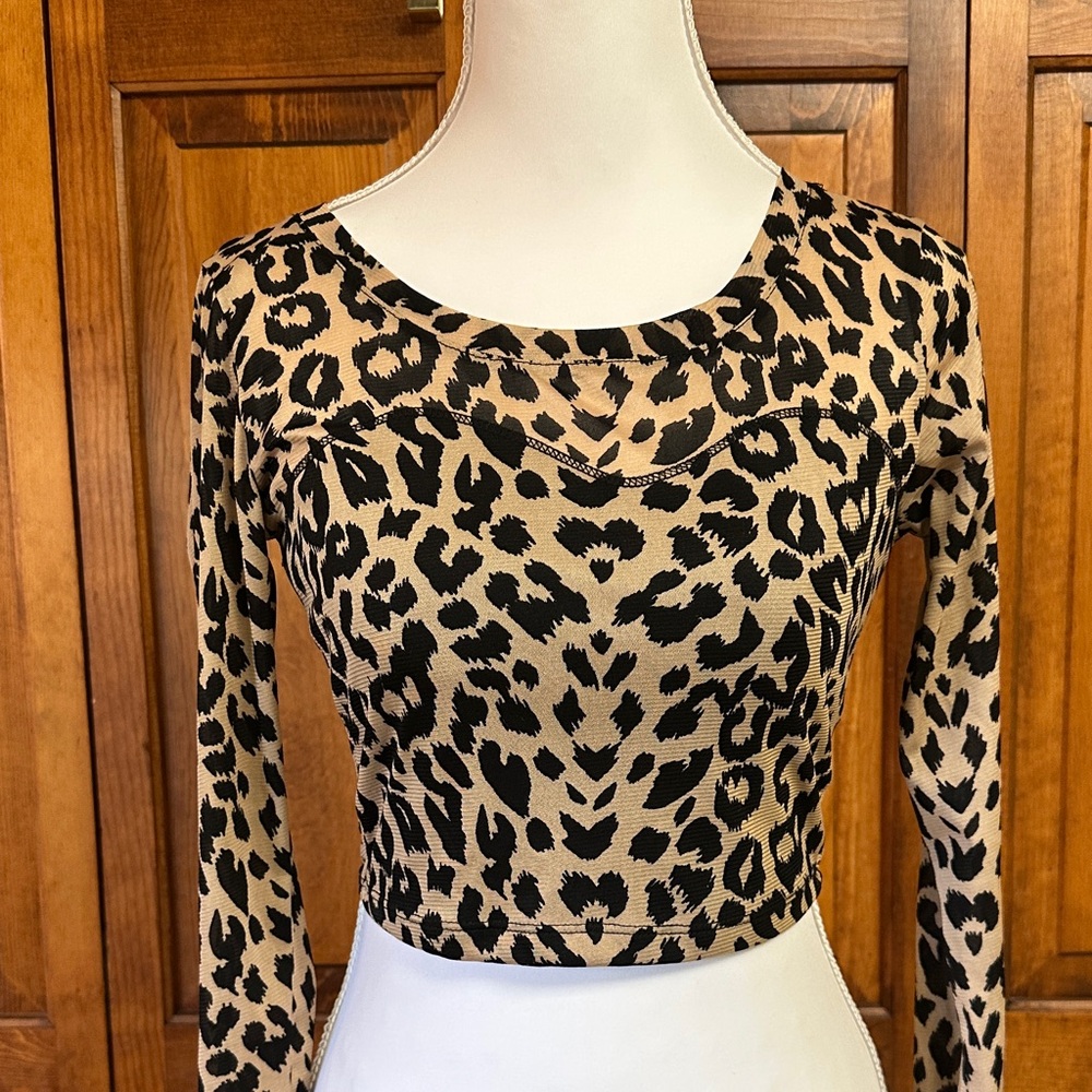 La Hearts Cheetah Print Long-Sleeve Crop Top - Black & Tan XS
